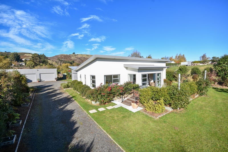 4 Castleton Street, Allanton, Mosgiel - Carousel 1