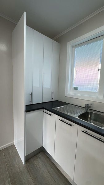 4/37 Mills Street, Boulcott, Lower Hutt - Carousel 2