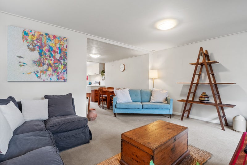 5/17 Robertson Street, Frankton, Queenstown - Carousel 2