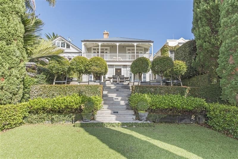 16 Scarborough Terrace, Parnell, Auckland - Carousel 1
