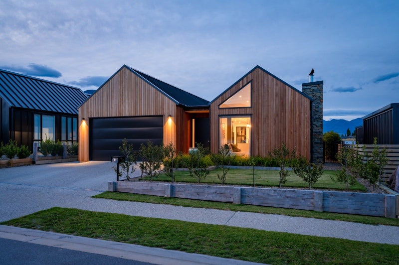 11 Campbell Road, Wanaka - Carousel 1