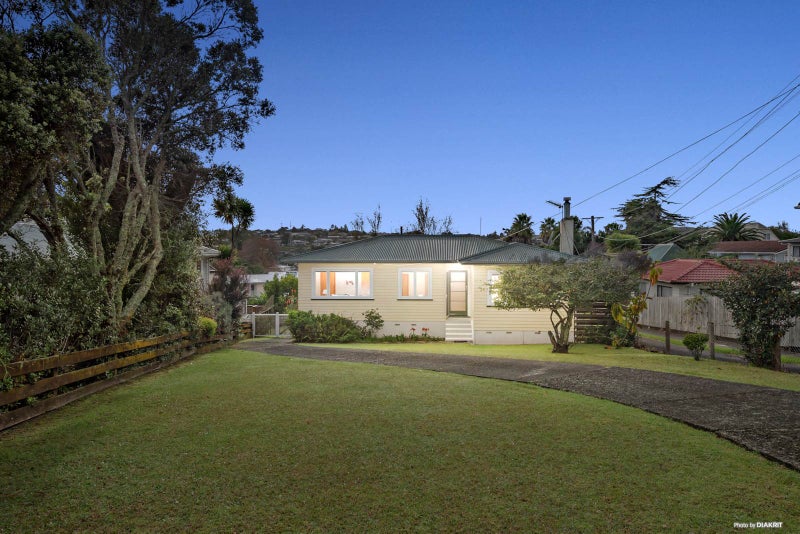44 Kimber Hall Avenue, Mount Roskill, Auckland - Carousel 1