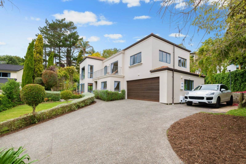 45 Langana Avenue, Browns Bay, Auckland - Carousel 2