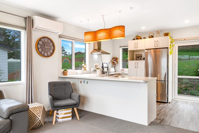 206B Tawa Road, Kumeū - Carousel 1