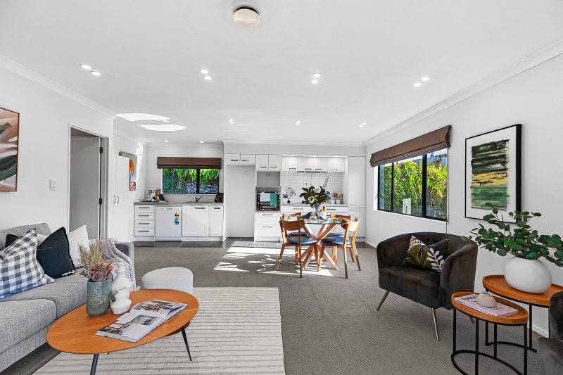 2 Peppertree Way, Brookfield, Tauranga - Carousel 2