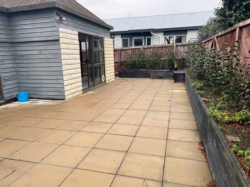 2/2 Wakelin Place, Redwood, Christchurch - Carousel 16