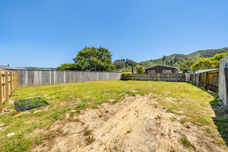 15A Langford Street, Naenae, Lower Hutt - Carousel 2
