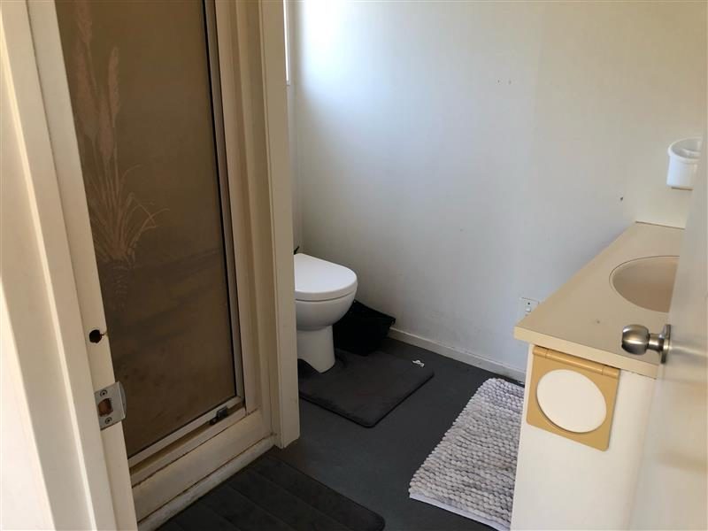 52 Rosamund Avenue, New Windsor, Auckland - Carousel 2