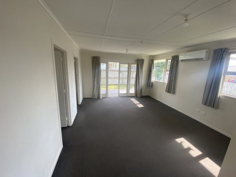 2-3/240 Clayton Road, Pukehangi, Rotorua - Carousel 2