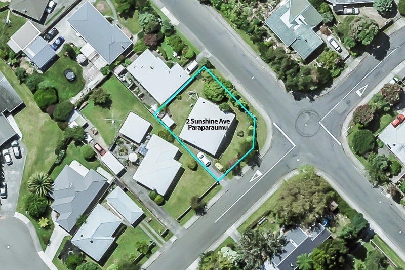 2 Sunshine Avenue, Paraparaumu, Paraparaumu - Carousel 22