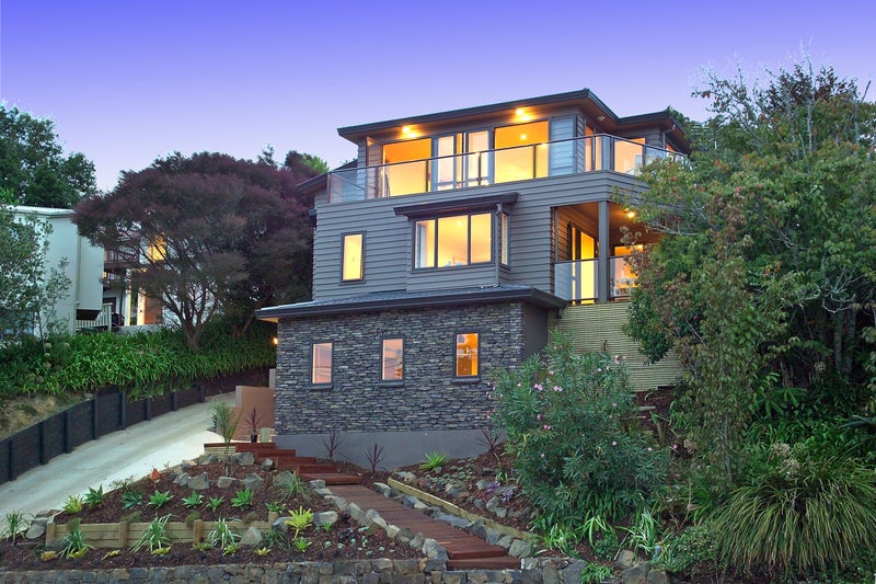 45 Rutherford Terrace, Meadowbank, Auckland - Carousel 1