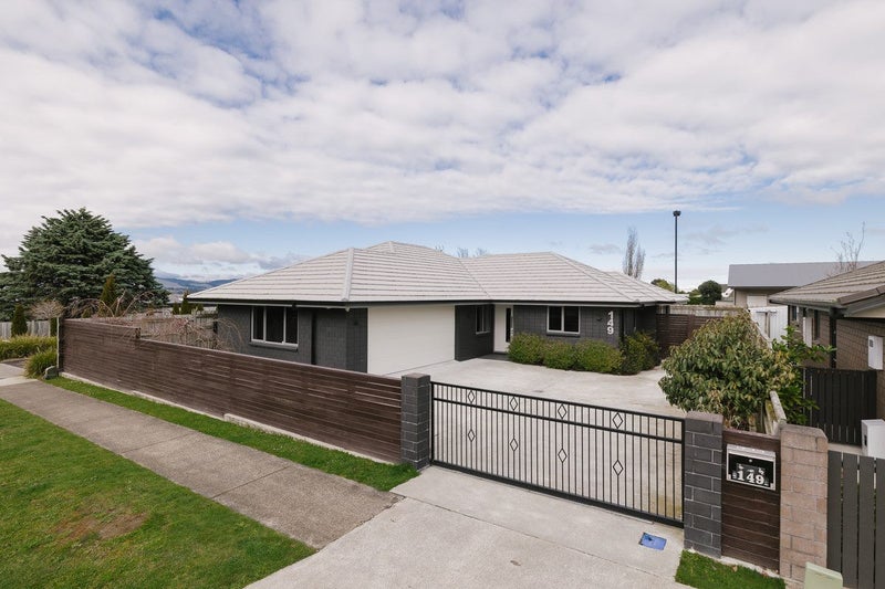 149 James Line, Kelvin Grove, Palmerston North - Carousel 2