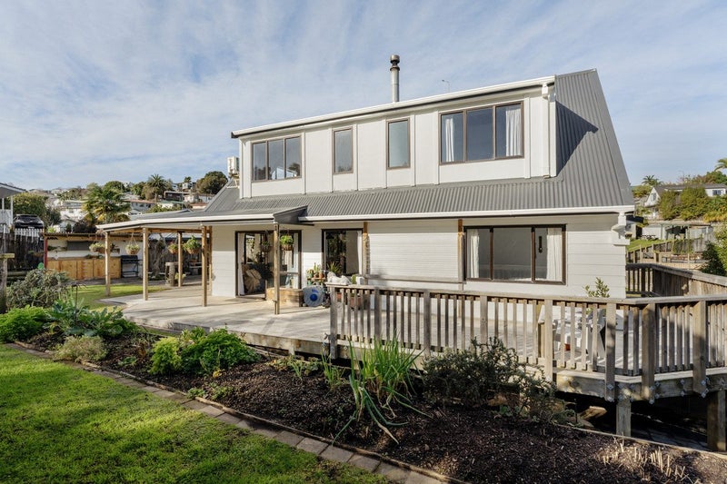 78 Meander Drive, Welcome Bay, Tauranga - Carousel 2