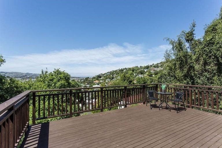 51 Peter Street, Caversham, Dunedin - Carousel 1