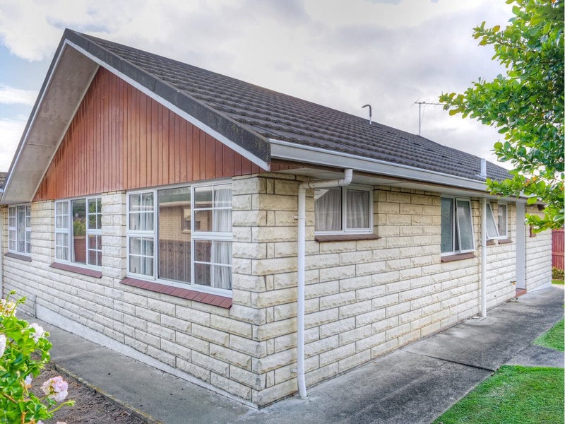 2 Lawrence Place, Otara, Auckland - Carousel 18
