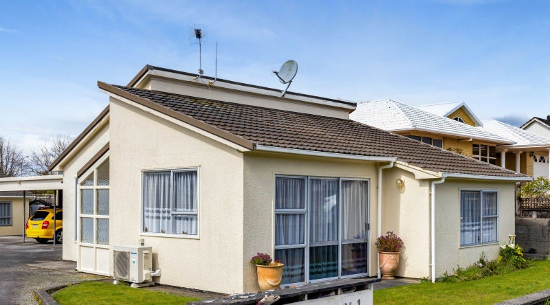 1/84 Miranda Street, Stratford, Stratford - Carousel 1