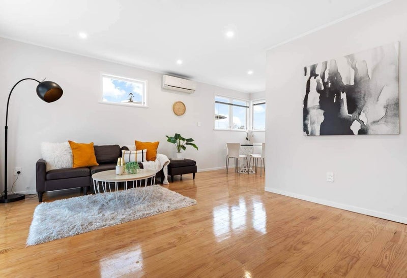 79 Universal Drive, Henderson, Auckland - Carousel 2