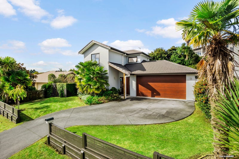 234 Castlewold Drive, Bethlehem, Tauranga - Carousel 1