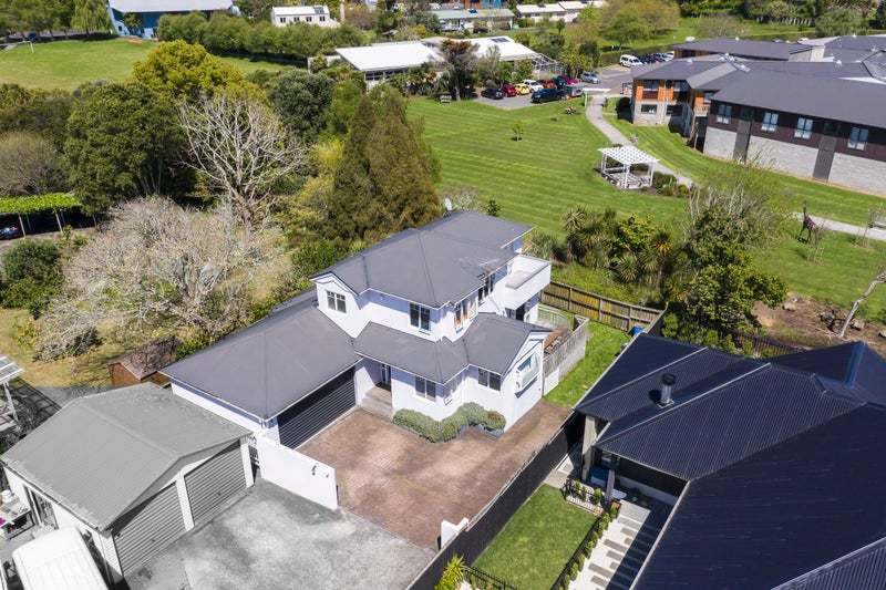 2/106 Michaels Avenue, Ellerslie, Auckland - Carousel 1