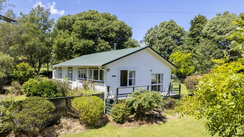 404 North Road, Mauriceville, Masterton - Carousel 2