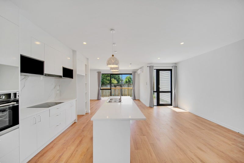48A Ambler Avenue, Glen Eden, Auckland - Carousel 2