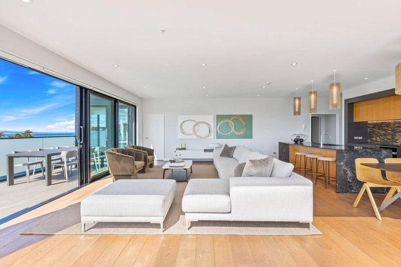 503/4 Bute Road, Browns Bay, Auckland - Carousel 2