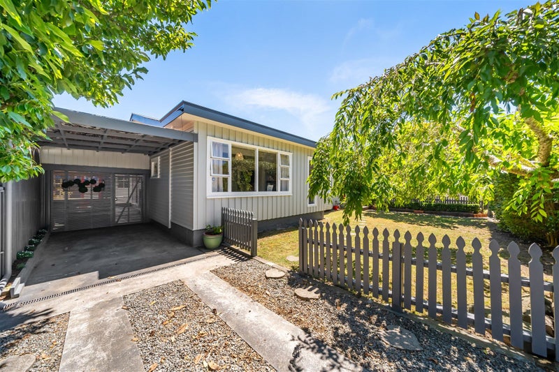 69 Pine Avenue, Ebdentown, Upper Hutt - Carousel 24