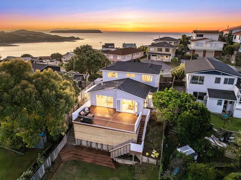 61 Pope Street, Camborne, Porirua - Carousel 1