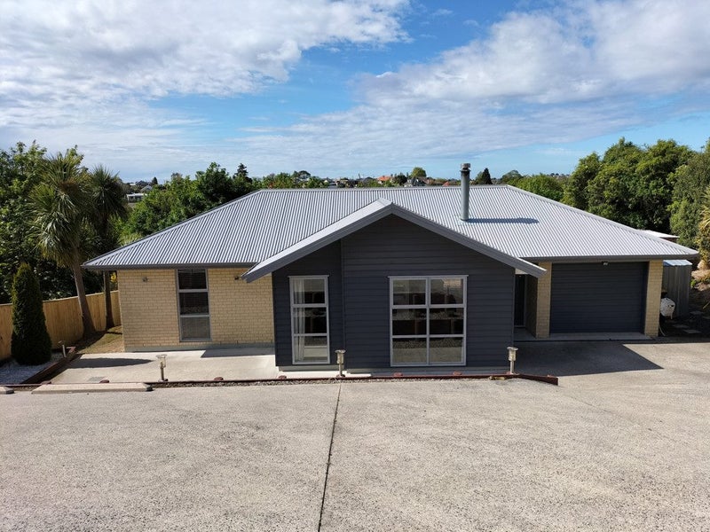 6 Kereru Close, Halfway Bush, Dunedin - Carousel 1
