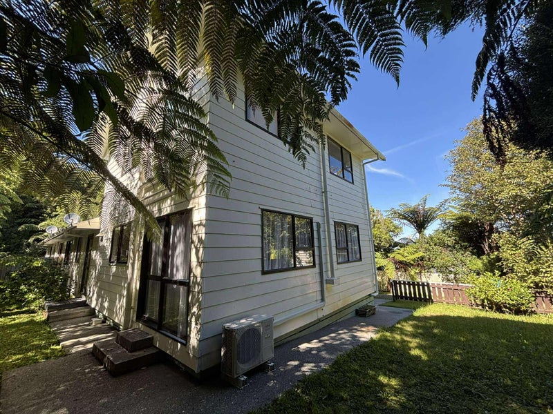 1/11 Invercargill Drive, Kelson, Lower Hutt - Carousel 22