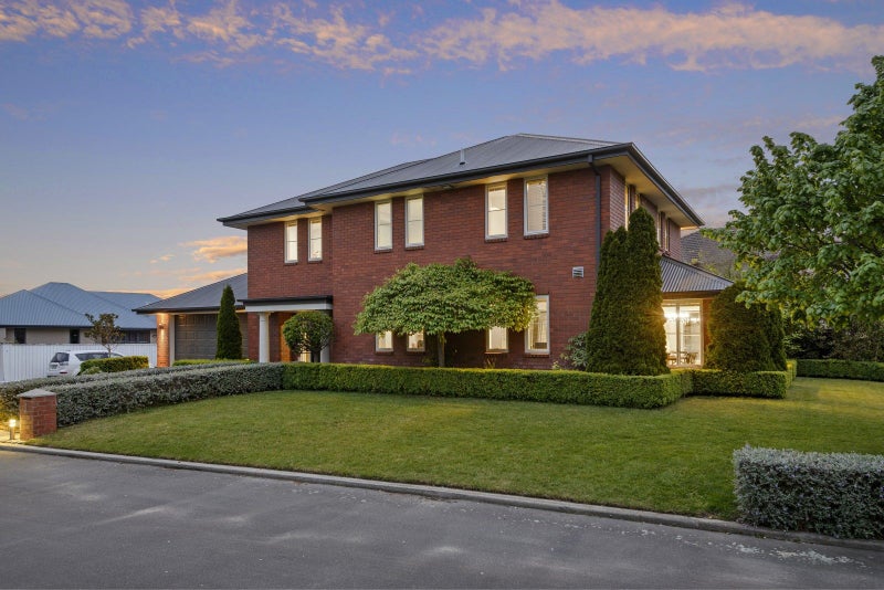 1 Seclusion Lane, Parklands, Christchurch - Carousel 20