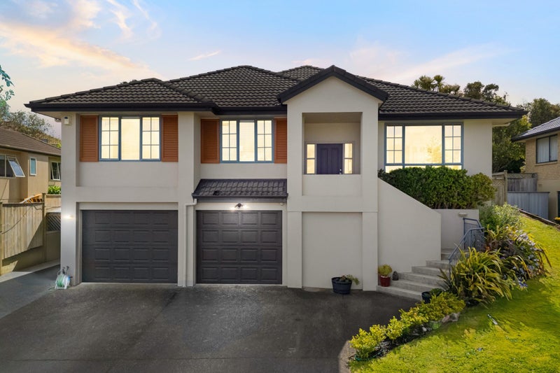 35 Stellamaris Way, Northpark, Auckland - Carousel 1