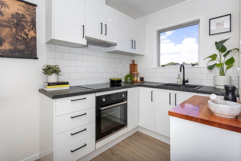 9/1 Norrie Avenue, Mount Albert, Auckland - Carousel 2