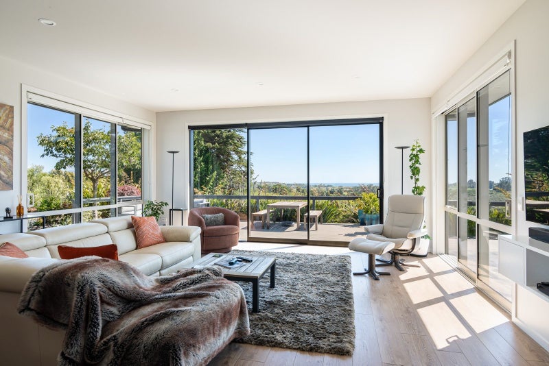 66 Suncrest Drive, Tasman - Carousel 2