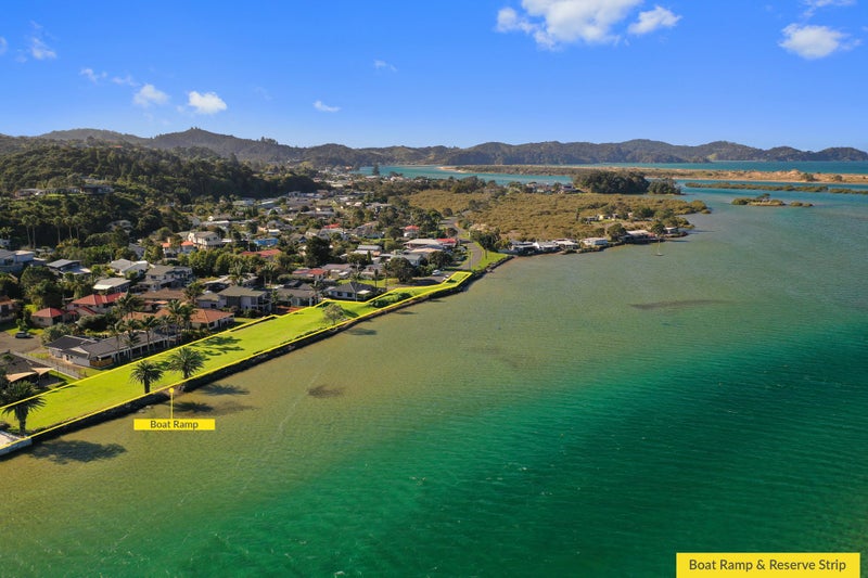 3 Haven Place, Whangarei - Carousel 30