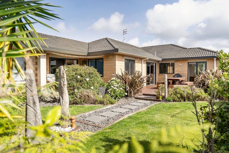 48 Arabian Drive, Papamoa Beach, Papamoa - Carousel 2