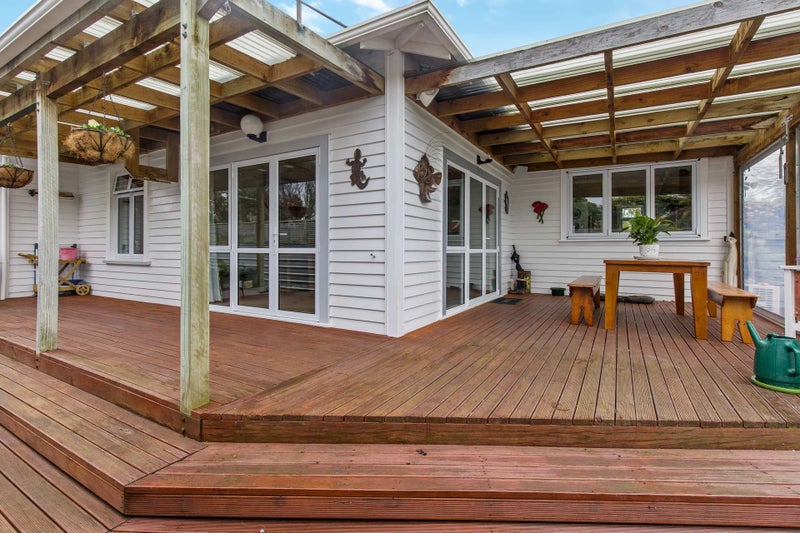 17 Field Street, Aramoho, Whanganui - Carousel 2