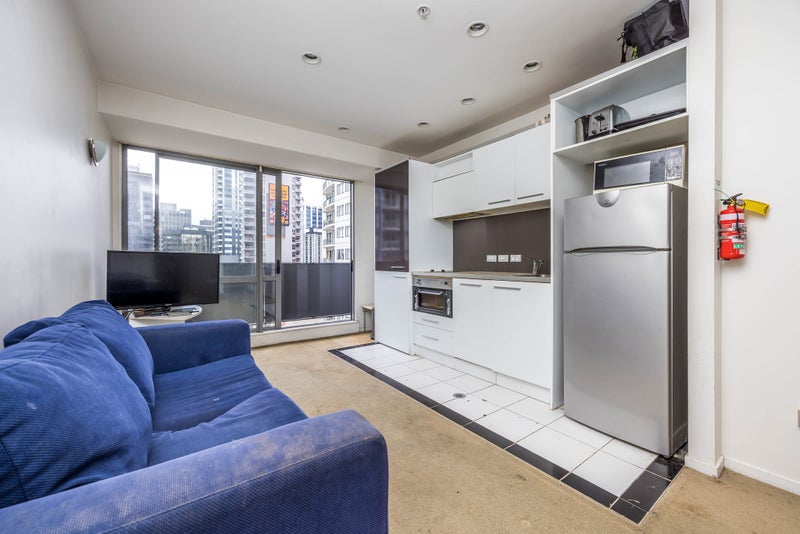 707/17 Vogel Lane, Auckland Central, Auckland - Carousel 1