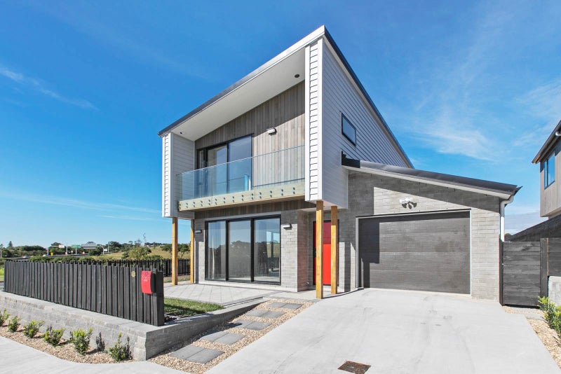 33C Westgate Drive, Westgate, Auckland - Carousel 1