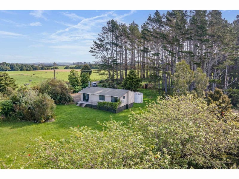 75 Hikurua Road, Kaeo - Carousel 1