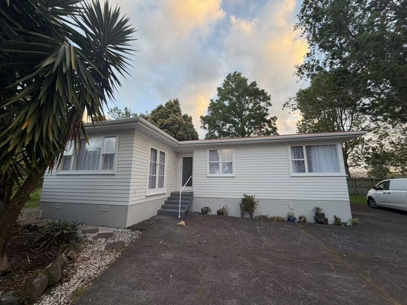 26 Pinedale Place, Henderson, Auckland - Carousel 1