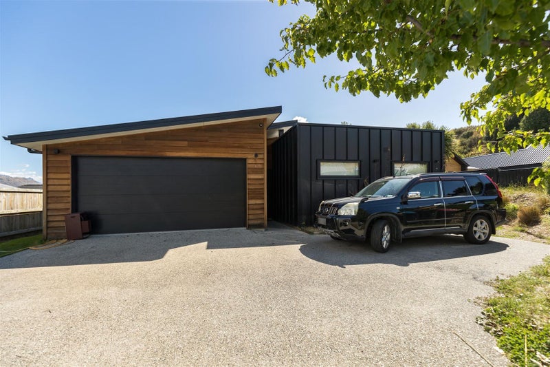 3 Campden Court, Lower Shotover, Queenstown - Carousel 1