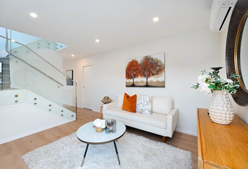 146B Methuen Road, New Windsor, Auckland - Carousel 1