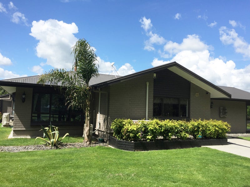 347 Vaile Road, Newstead - Carousel 21