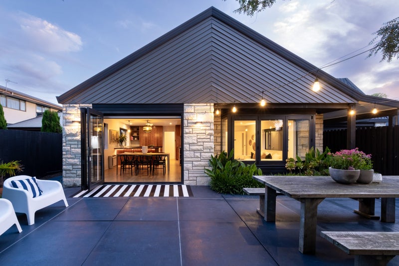 8 Wichita Place, Burwood, Christchurch - Carousel 1