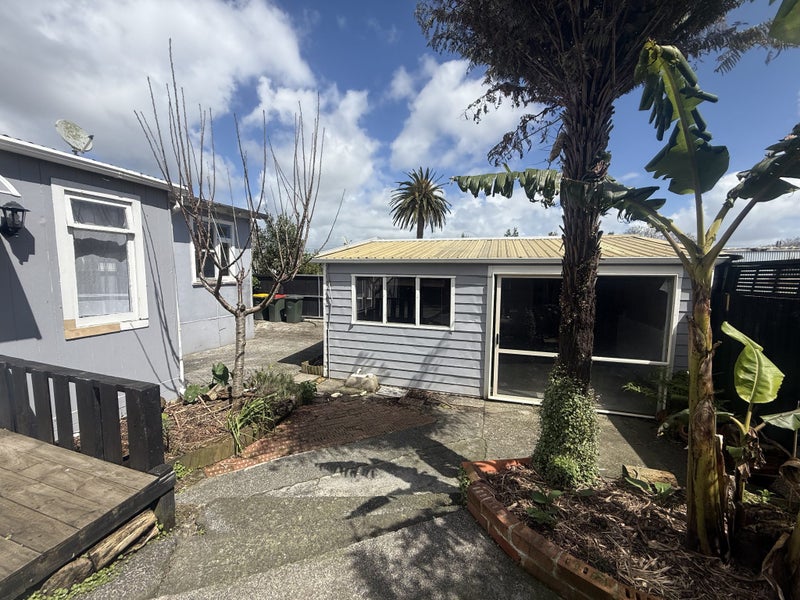 1/32 Waterview Road East, Papakura, Papakura - Carousel 12