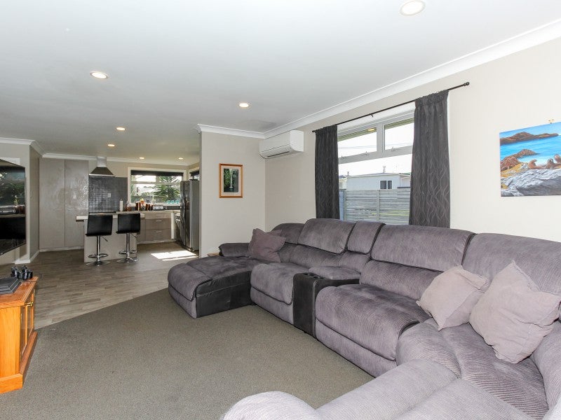 154 Pioneer Road, Spotswood, New Plymouth - Carousel 2