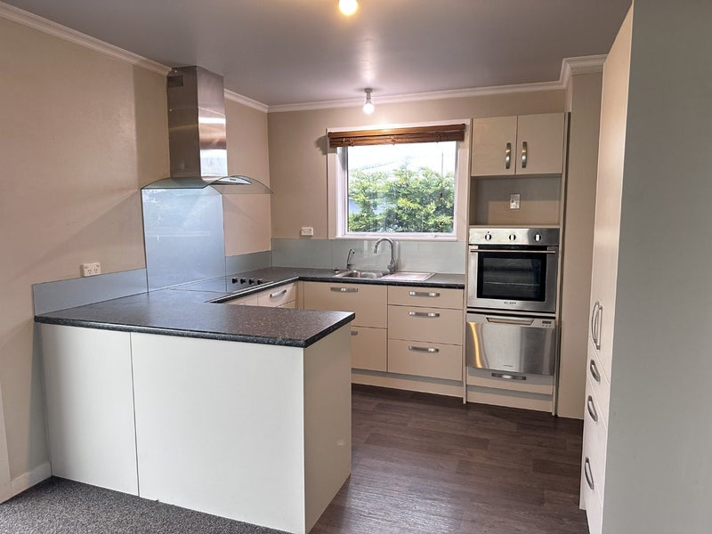 228 Conyers Street, Strathern, Invercargill - Carousel 2