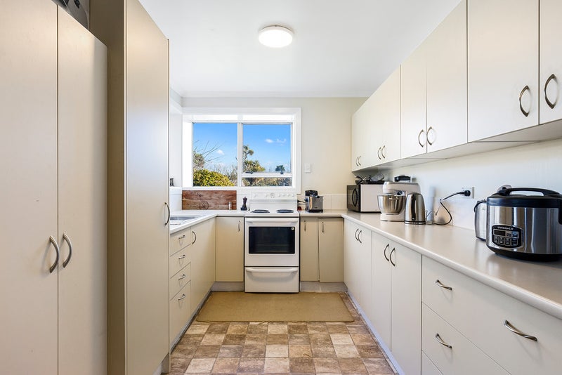 24 Wyn Street, Hoon Hay, Christchurch - Carousel 2