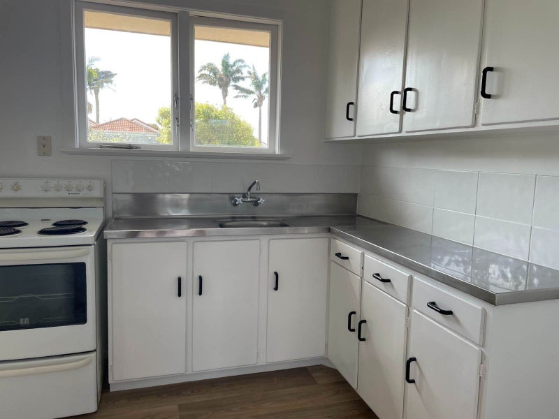 1/18 Mount Smart Road, Royal Oak, Auckland - Carousel 2